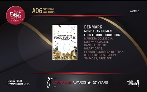 DanielleWilde-BookAward2