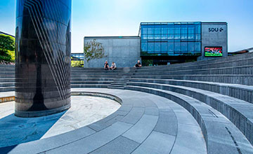 Main entrance at SDU