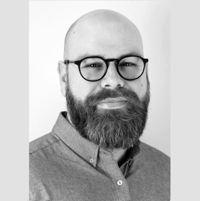 sort-hvid portætfoto af DIAS alumne Jean-Francois Bélanger