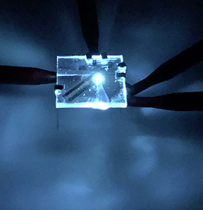 Blue OLED - image by Kiel University