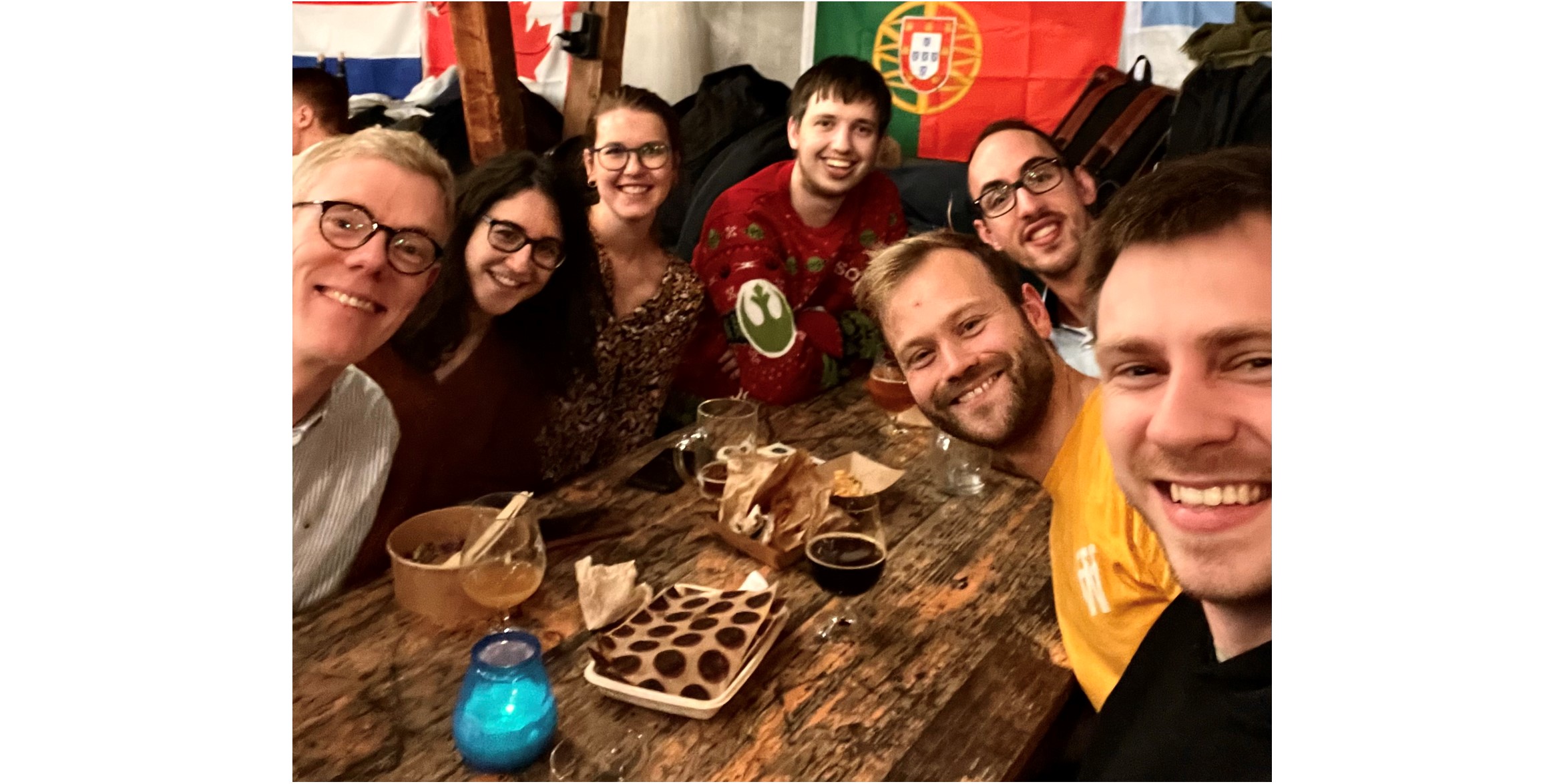 Ravnskjaer lab farewell to postdoc Laura 2022