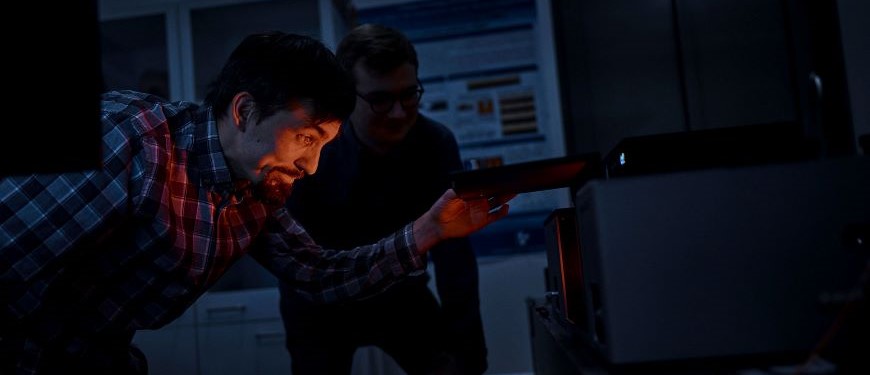 Vladimir Zenin and N. Asger Mortensen