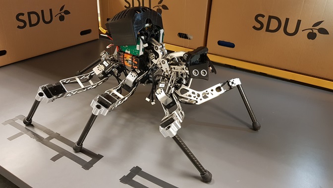 Picture of the multifunctional dung-beetle inspired robot, ALPHA