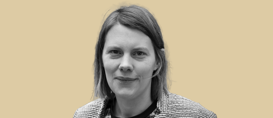 Portrait photo of Anne Loft