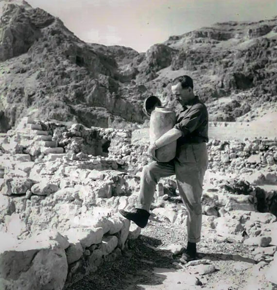 Allegro med krukke i Qumran i 1960’erne