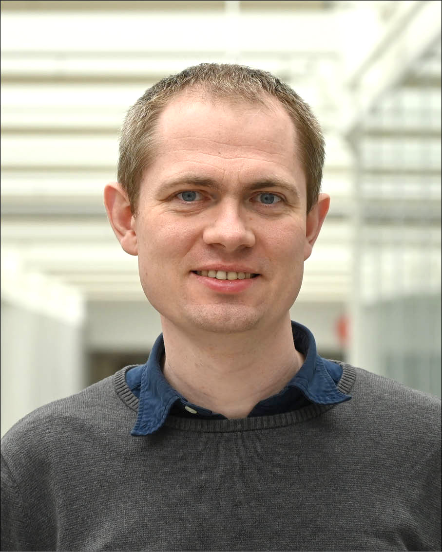 Associate professor Henrik Skov Midtiby