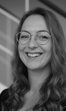 Portrait photo of data analyst Emilie Lemming Müller