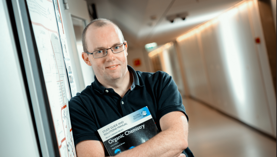Jan Oskar Jeppesen, Institut for Fysik, Kemi og Farmaci.