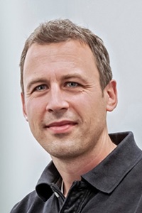 Portrætfoto af Tobias Neher