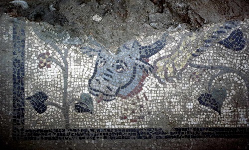 Detail of the mosaic with the head of a bull 
