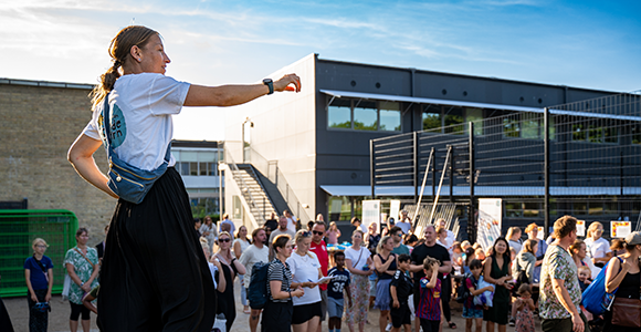 Mennesker der mødes