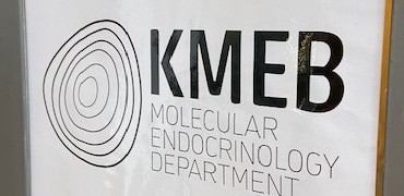 KMEB sign