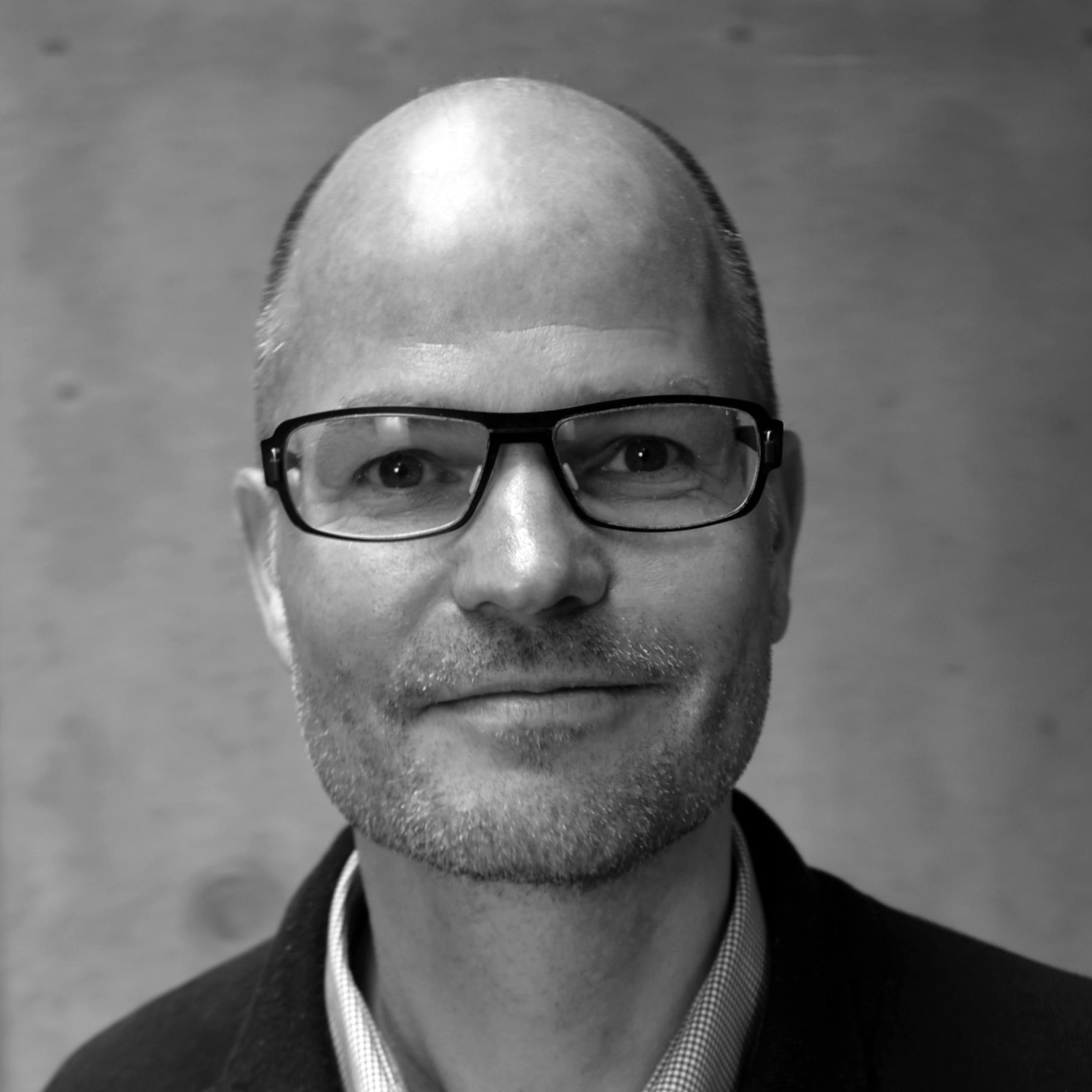 Portrætbillede af Søren Harnow