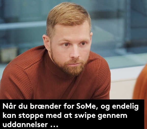 Et billede af en studerende der fortæller om IVK og mulighederne med studiet