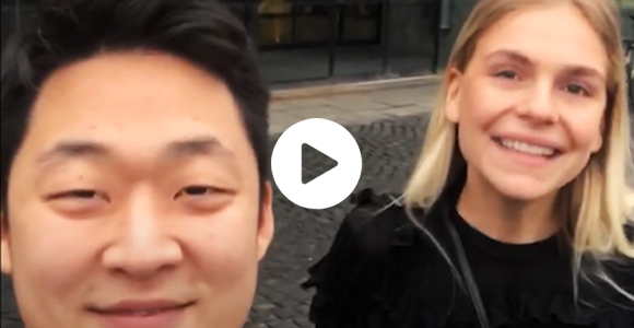 Studerende fra SDU der viser rundt på Odense Campus