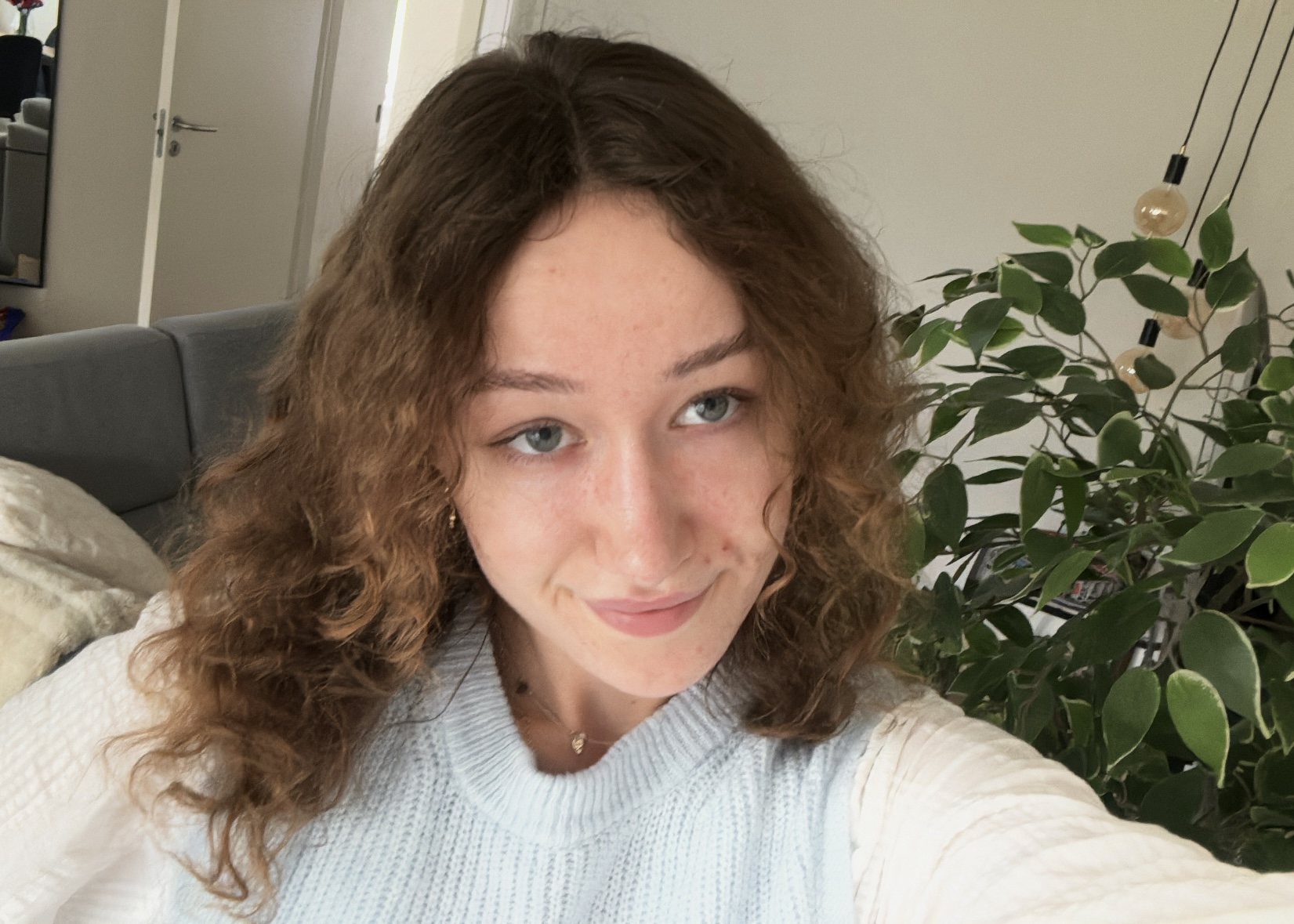 Portræt-foto, Medievidenskab Julia, Mød de studerende