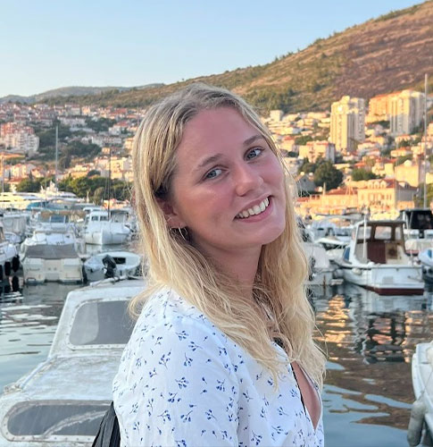 Portrætfoto, Dataolig Mathilde, Mød de studerende