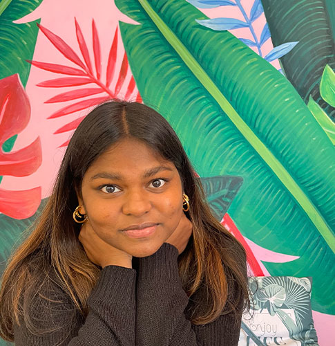 Thea fra Mød de studerende, Jura